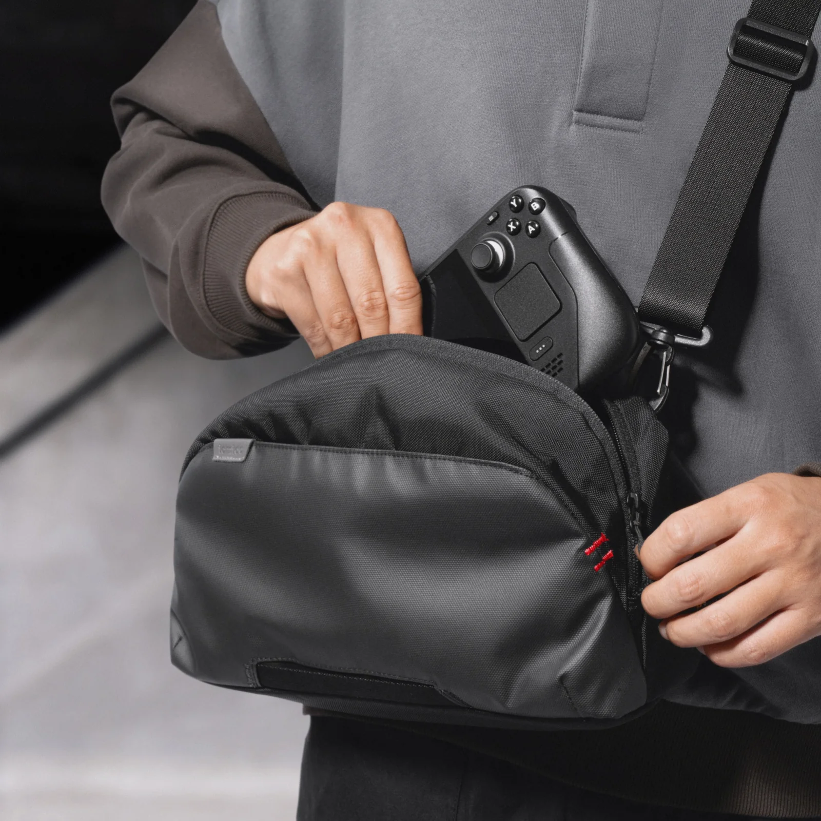 Arccos-G47 Steam Deck/OLED Console Travel Bag - Image 12