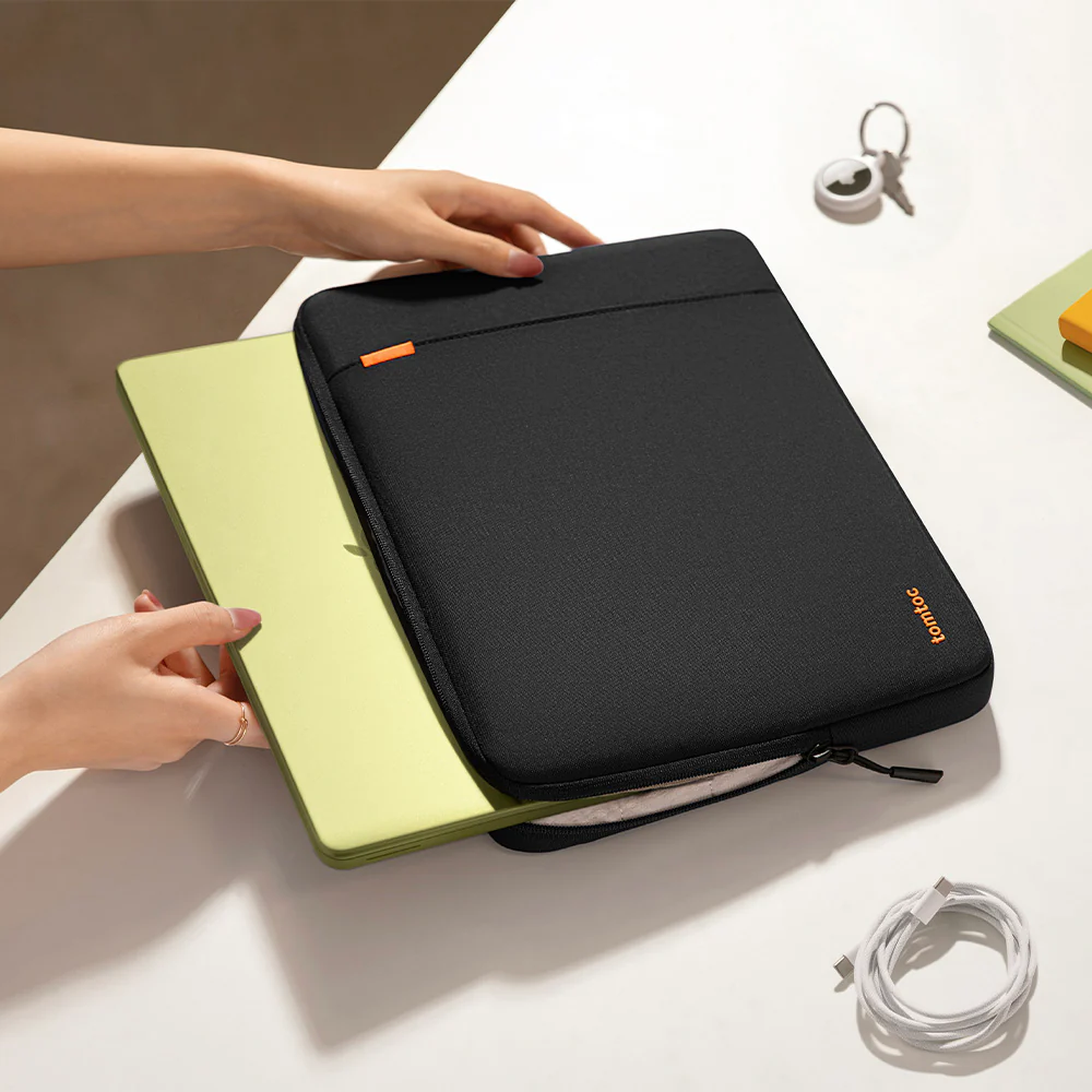 Defender-A13 Laptop Sleeve for 13 inch MacBook Neo - Image 11