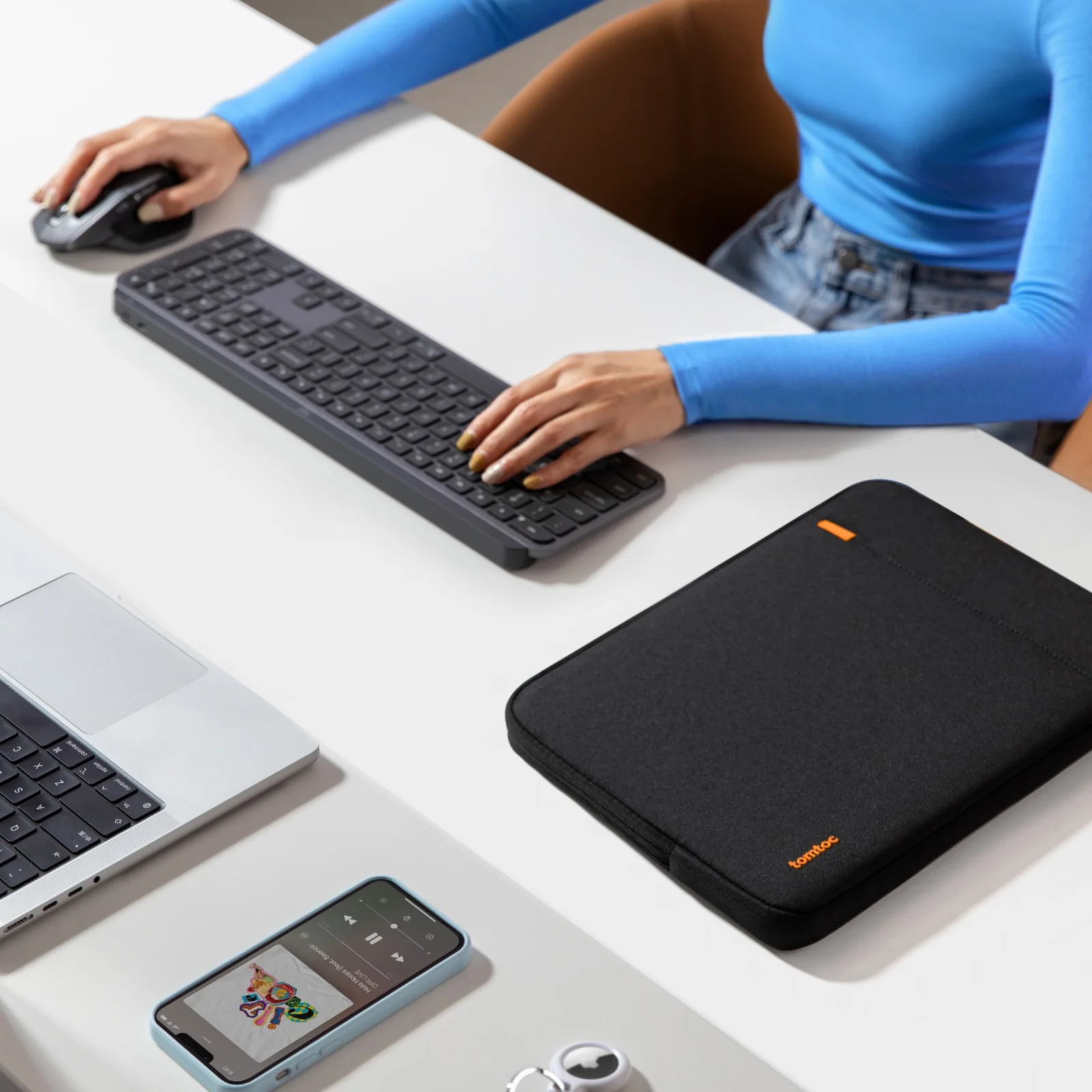 Defender-A13 Laptop Sleeve for 15.6-16.2 inch Laptop - Image 23