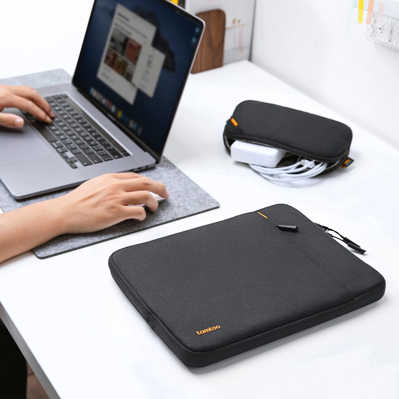 Defender-A13 Laptop Sleeve Kit for 13 inch MacBook Air/Pro - Image 23