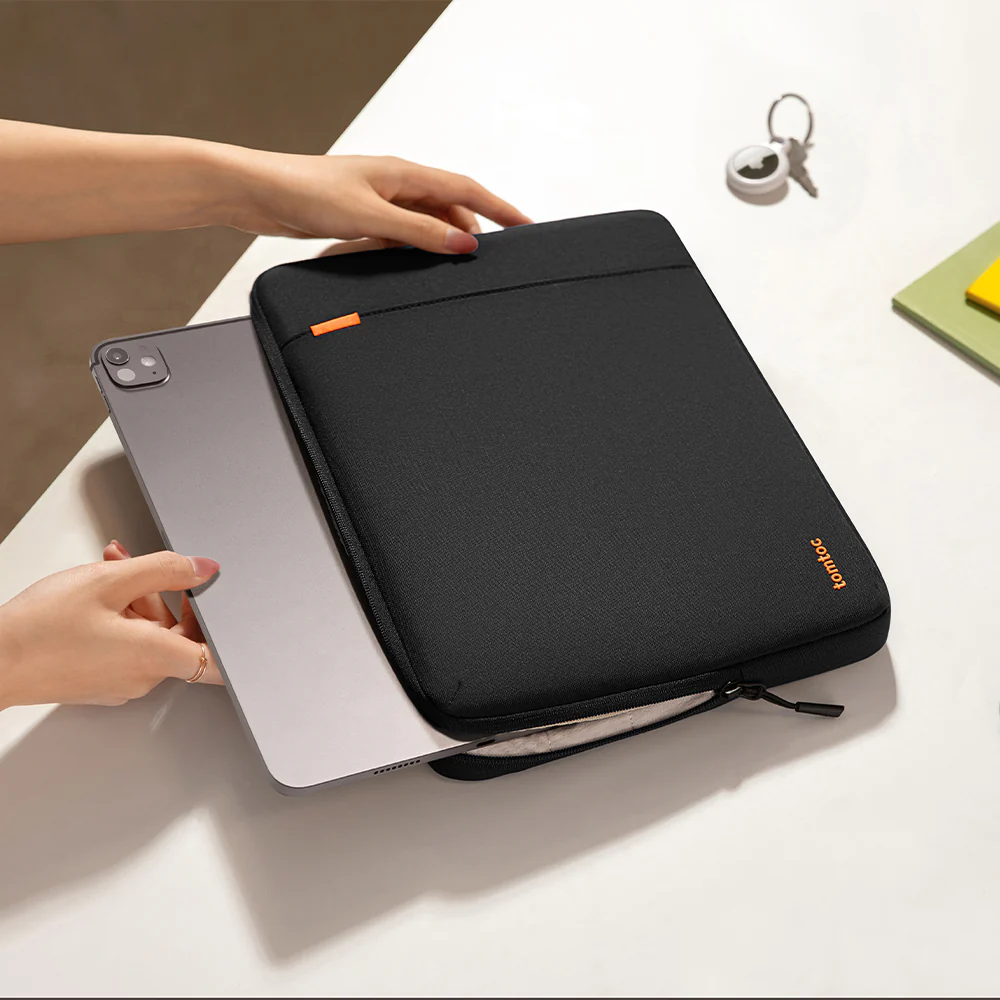 Defender-B13 Tablet Sleeve for 11 inch iPad Air/Pro - Image 11