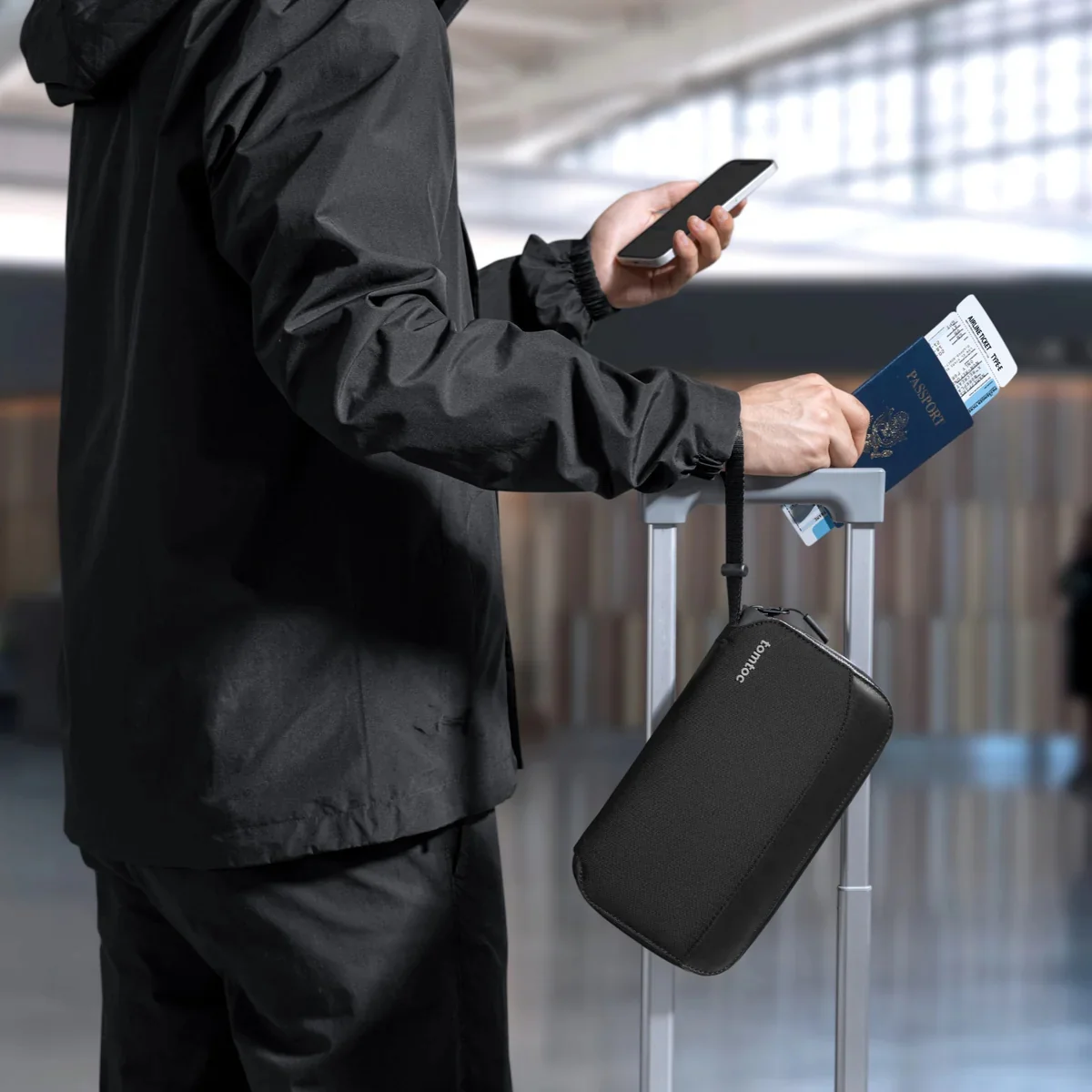 Flight-Ready Travel Set - Image 12