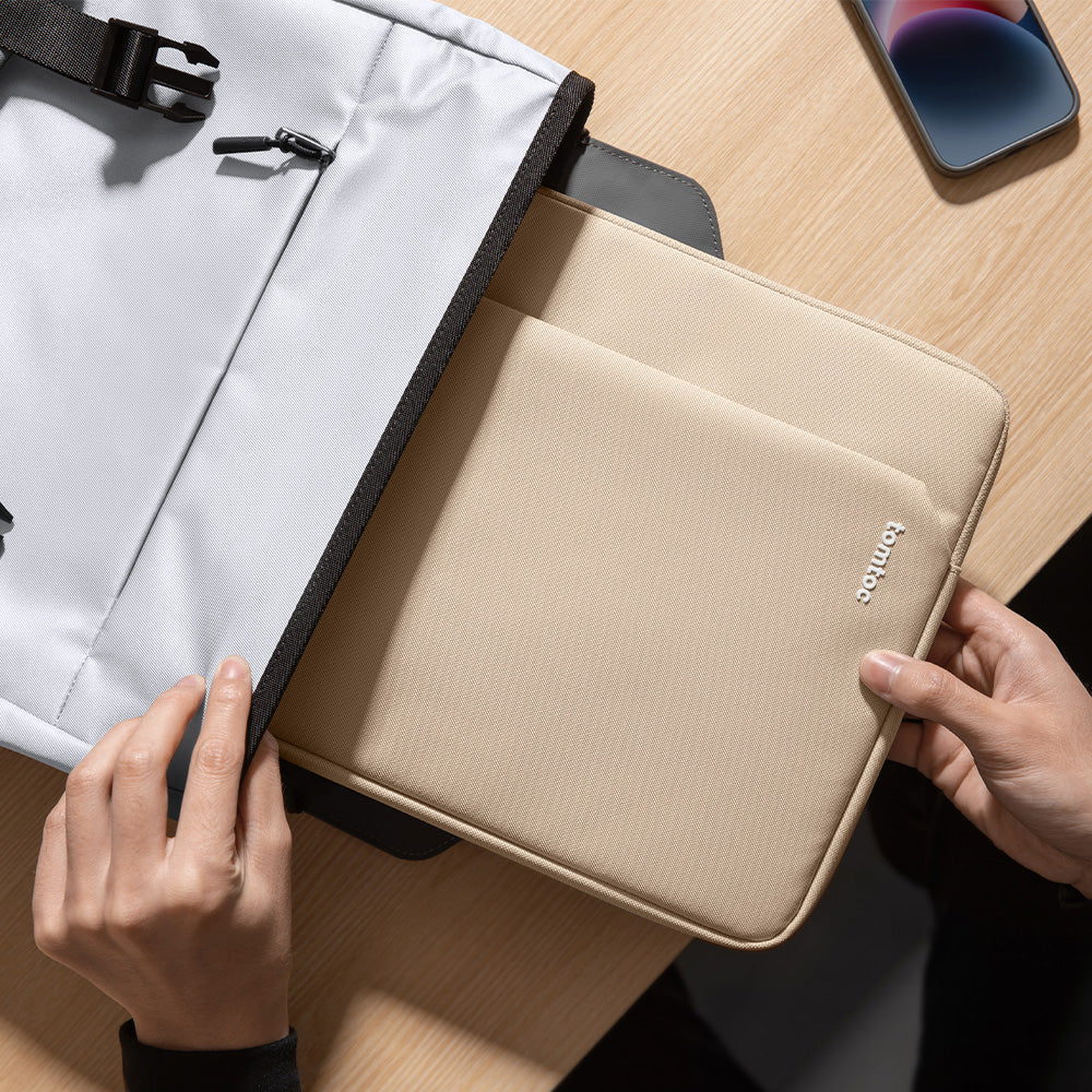 Light-A18 Laptop Sleeve for 13 inch MacBook Air/Pro - Image 68