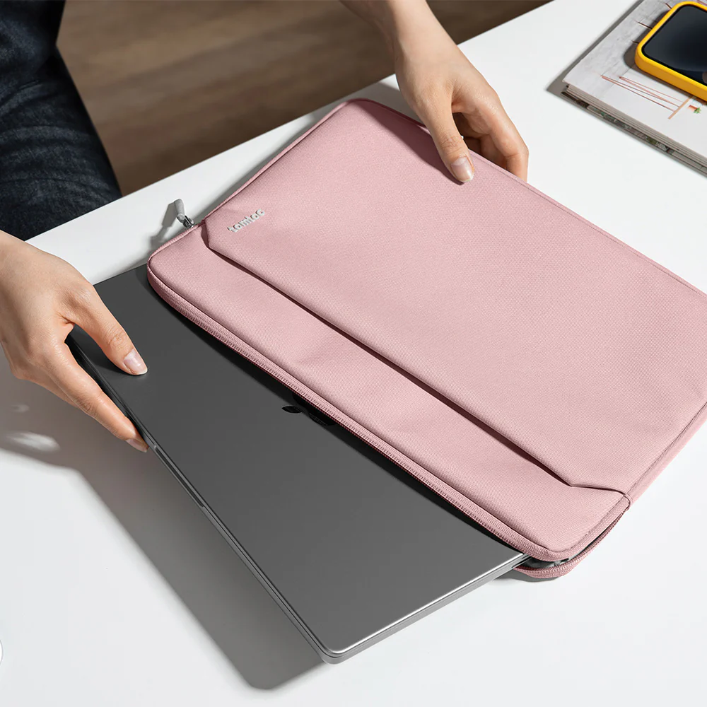 Light-A18 Laptop Sleeve for 14 inch MacBook Pro - Image 58