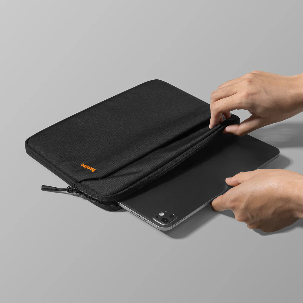 Light-B18 Tablet Sleeve for 11 inch iPad Air/Pro - Image 11