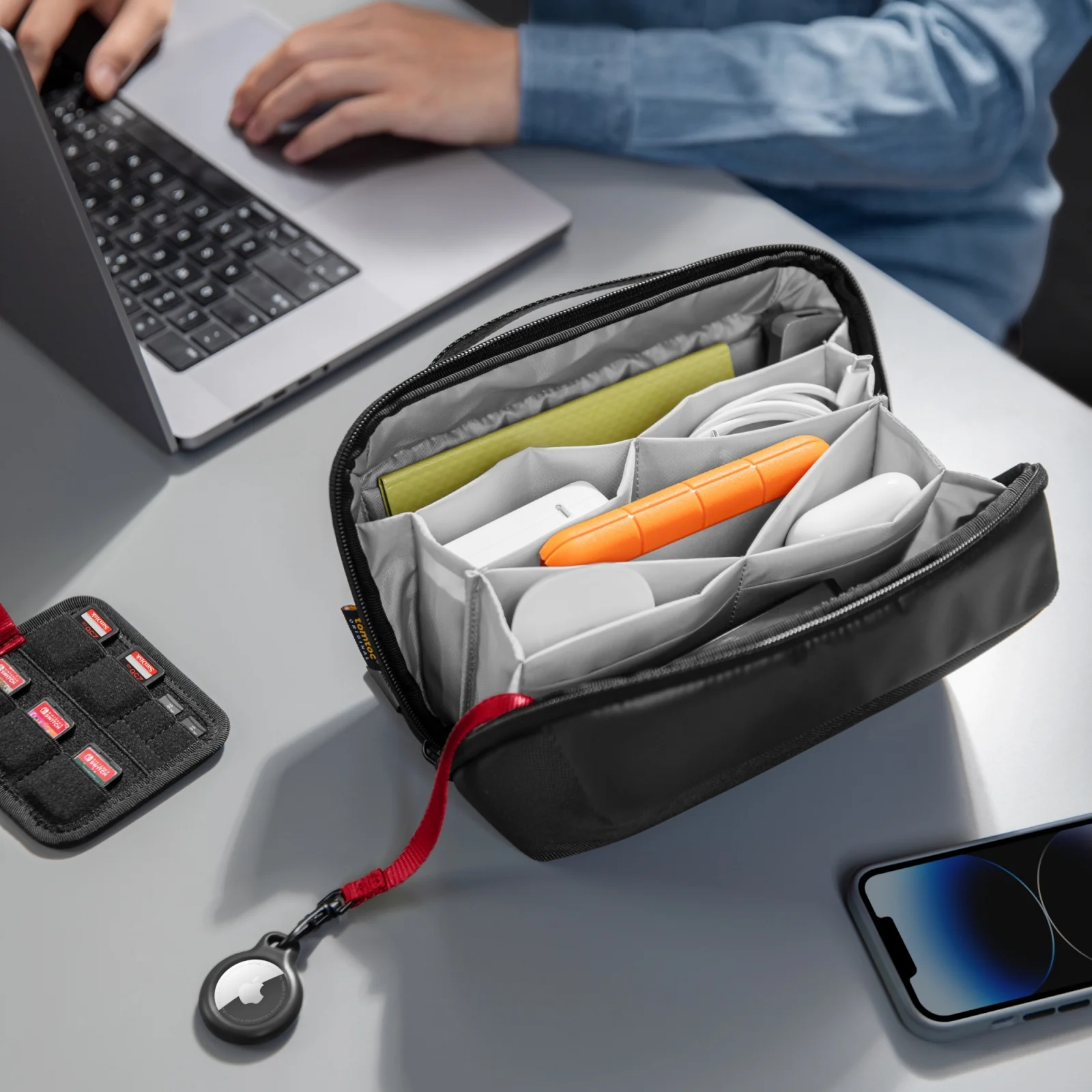 Navigator-T13 Accessory Pouch M - Image 16
