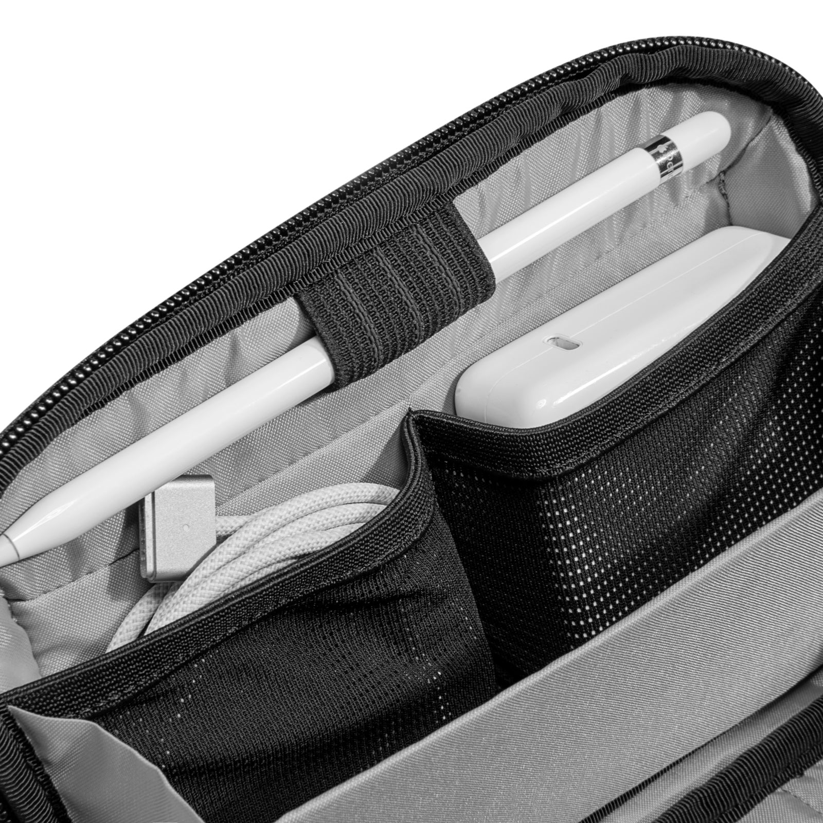 Navigator-T13 Accessory Pouch S - Image 5