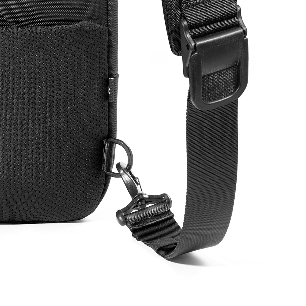 Navigator-T24 Sling Bag 5L - Image 6