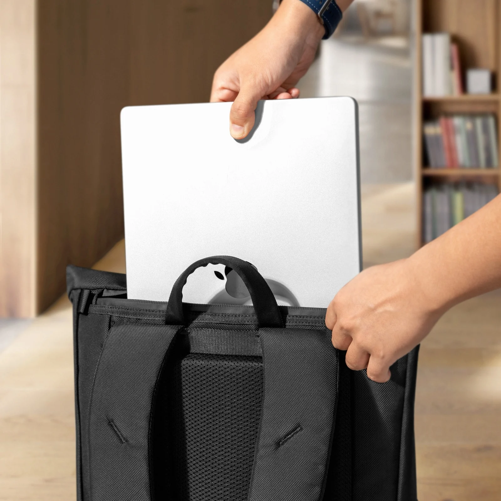 Navigator-T61 Rolltop Backpack L - Image 19