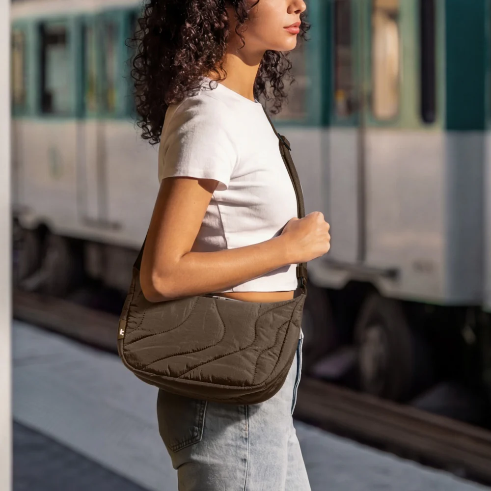 Terra-T34 Light Crossbody Bag 3.5L - Image 9