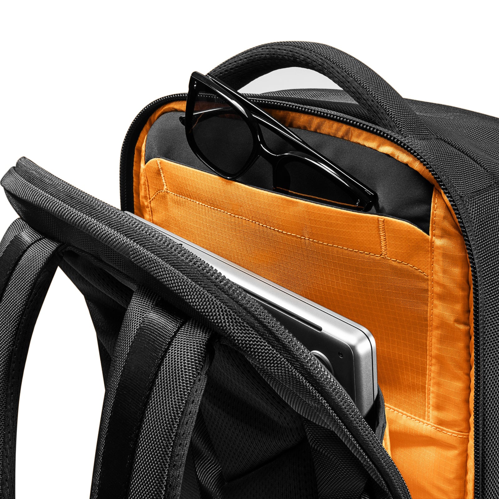 TechPack-T73 X-Pac Laptop Backpack 28L - Image 8